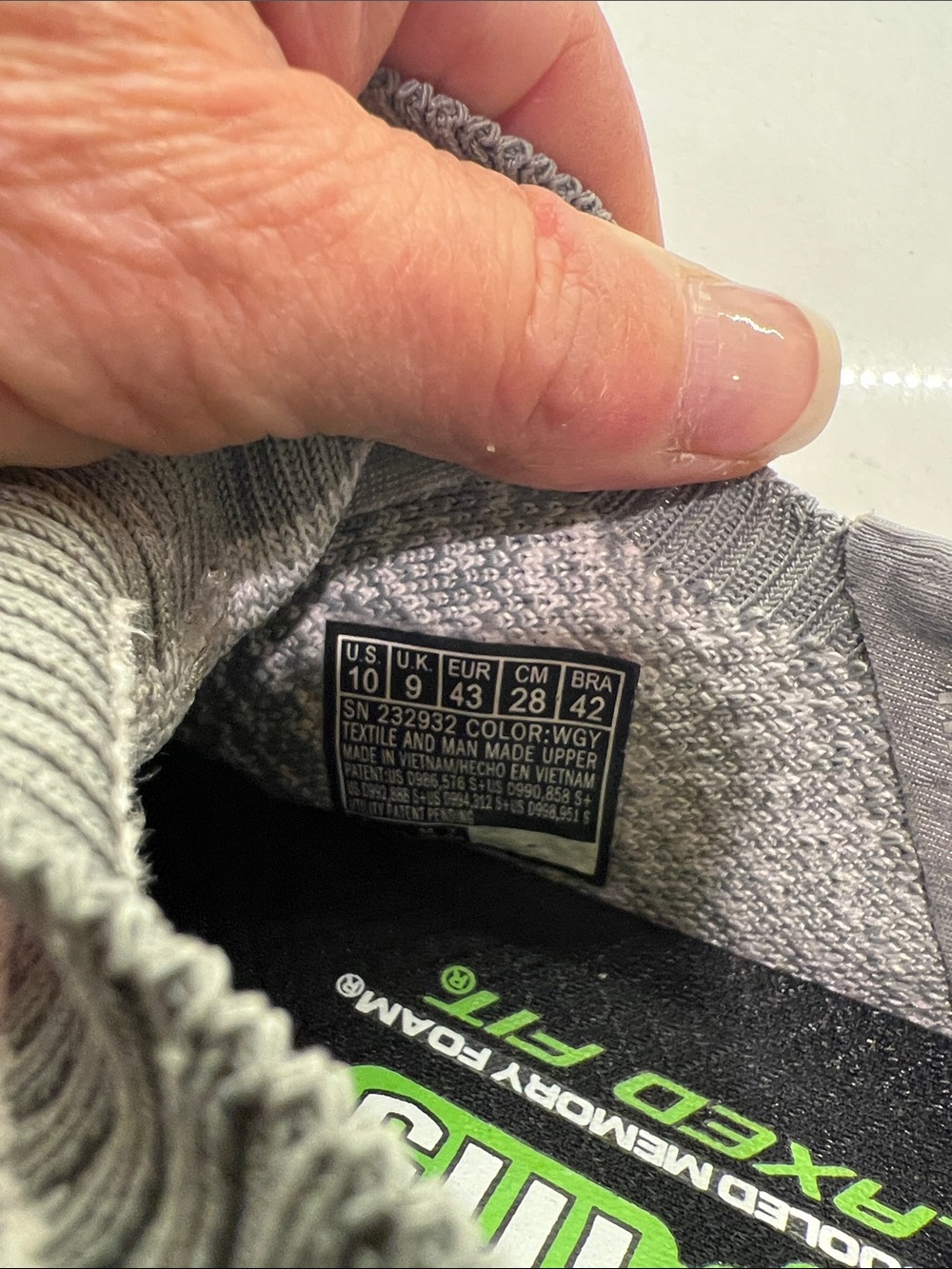 Sketcher’s Men's Slip-ins®: Relaxed Fit® Edgeride Raygo Sneakers - Picture 9 of 9
